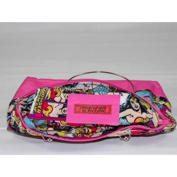 Custom Made One-of-a-Kind DC Comics Wonder Woman Top Handle Purse by Dee Tyson - Picture 2 of 6